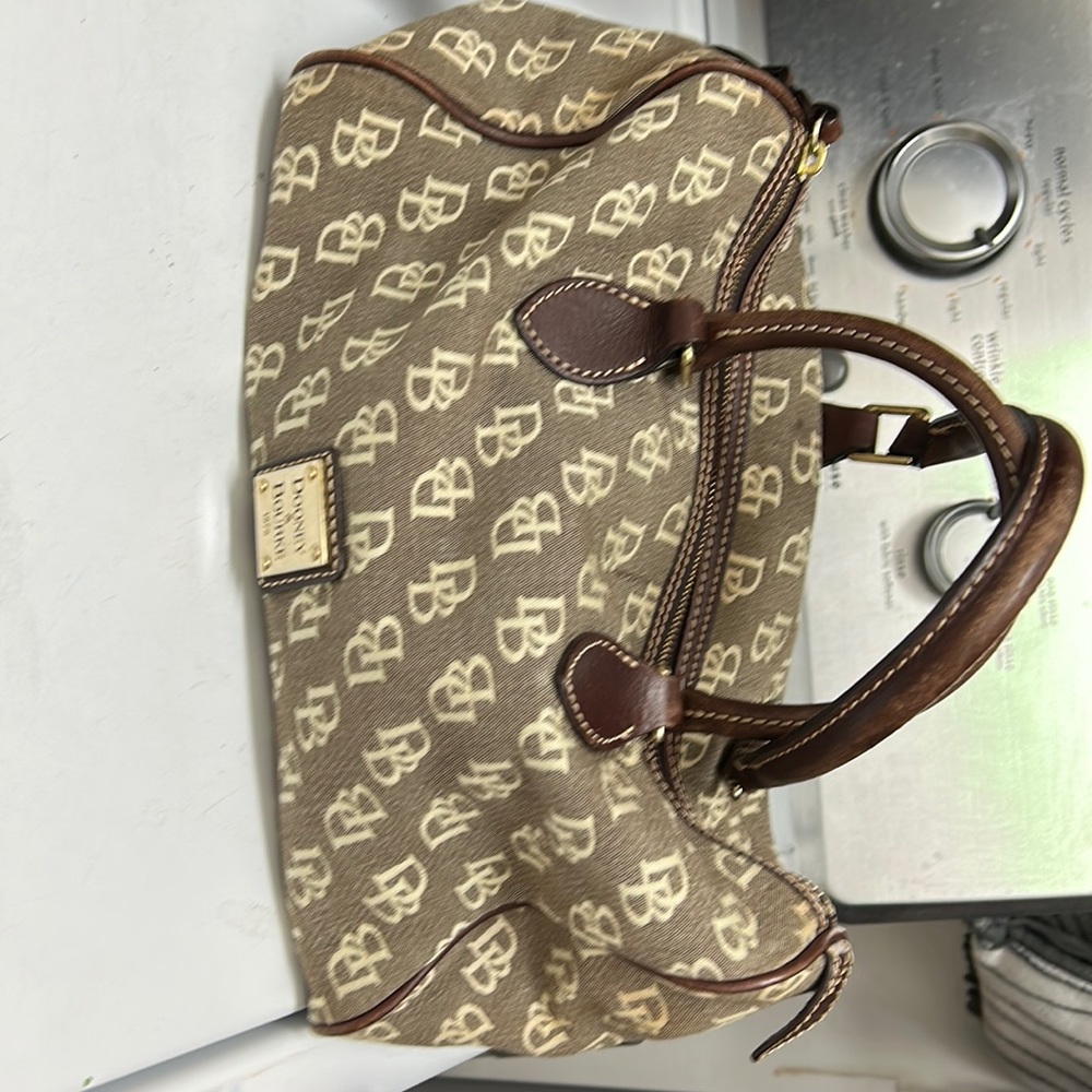 Dooney & Bourke handbag.